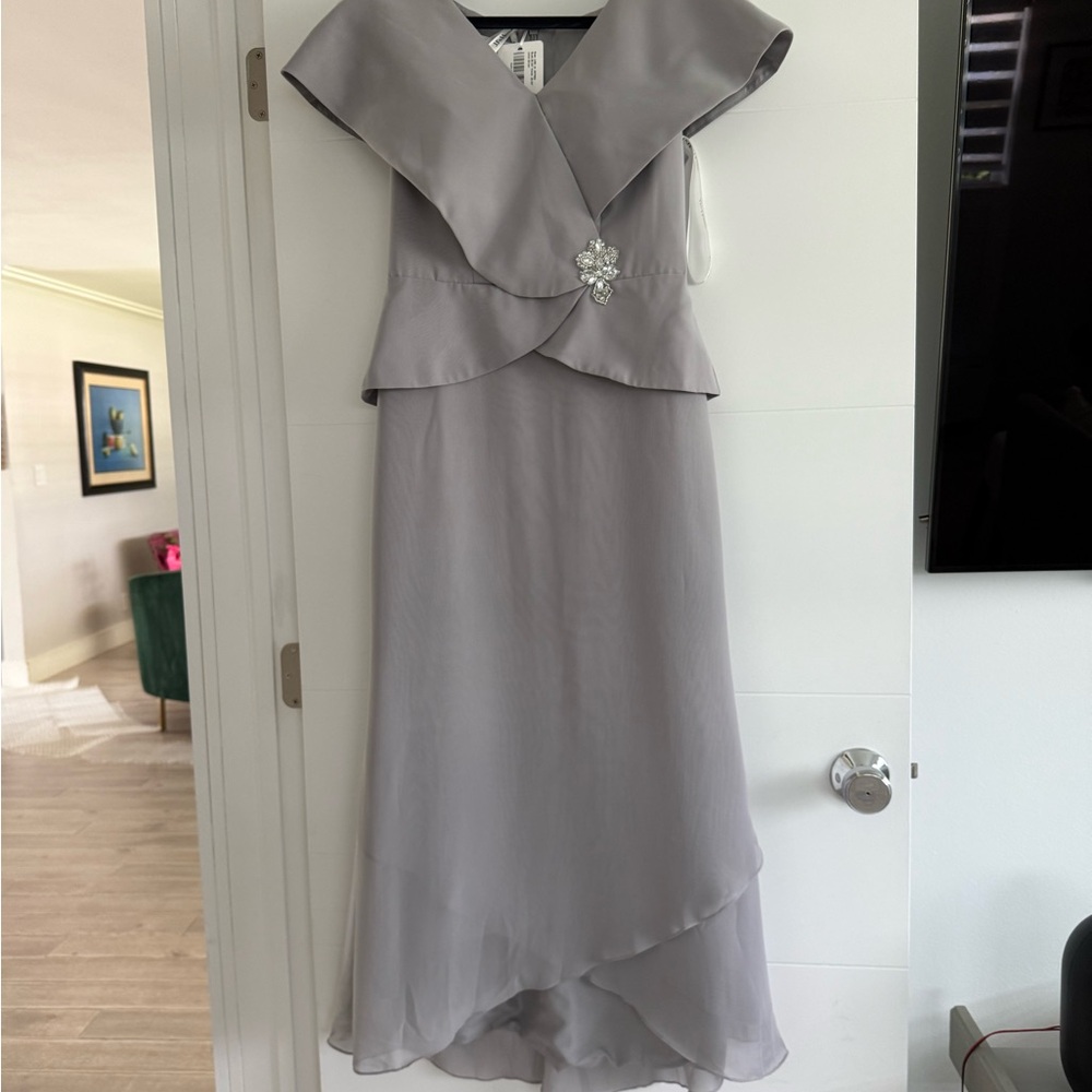 JJs House Light Gray Gown